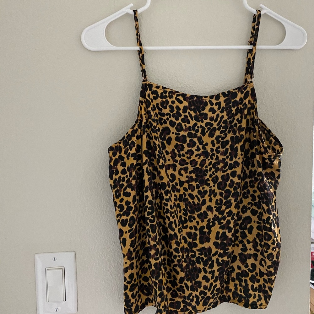 Kendall & Kylie cheetah tank